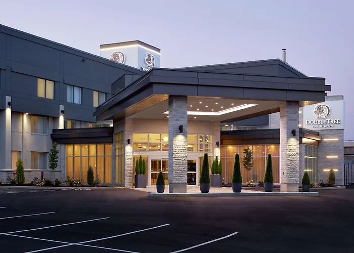 Hotel Doubletree By Hilton Montreal Airport à Dorval